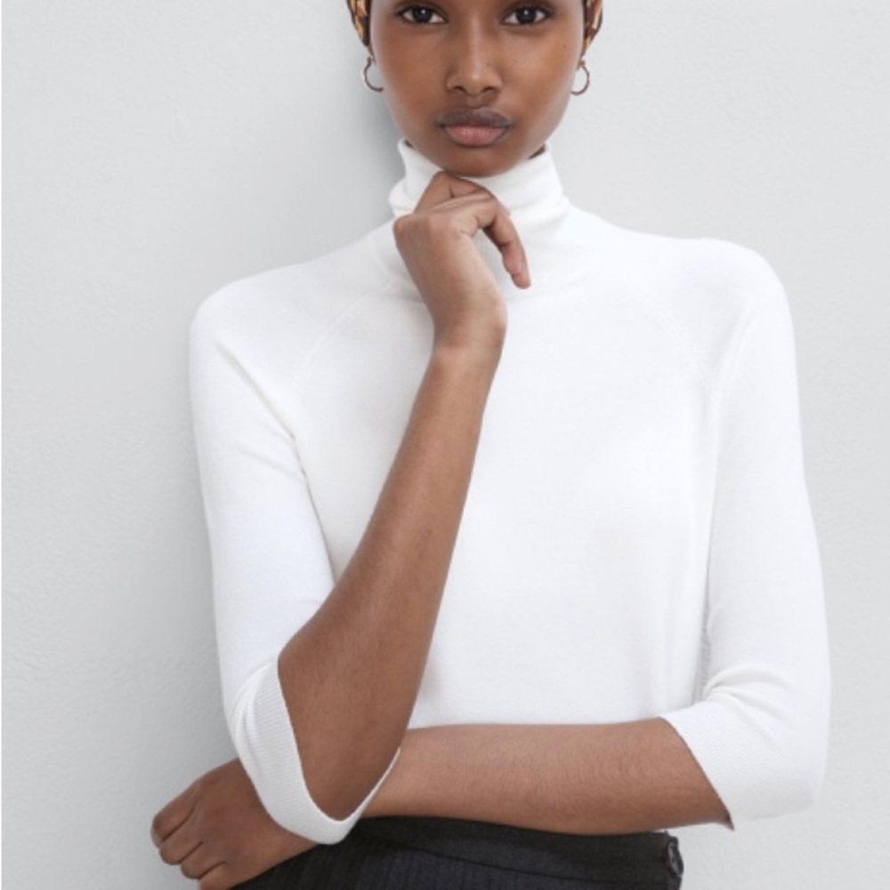 Zara HIGH NECK KNIT SWEATER cream color size S